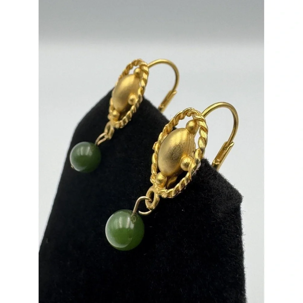 Matte Gold Tone Oval Rope Jadeite‎ Ball Dangle Leverback Earrings